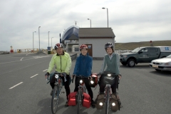Bob, Helen and Carole waiting for the Mainland ferry