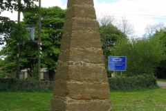 Obelisk - Hornton Quarry