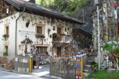 Eccentric's house