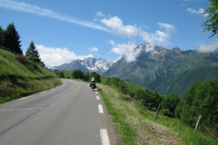 Bob ascending Col de Peyresourde