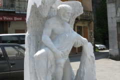Marble statue in St.Beat