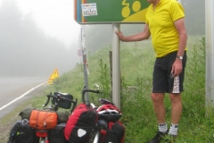 Lew at summit of Col de Menté