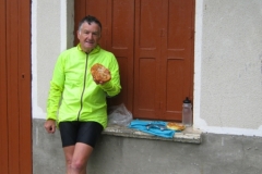 Bob with Pain au Raisin on ascent of Col de Port