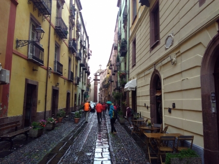 A very wet rest day in Bosa