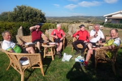 A bit of relaxation at the end of the day at Alientu